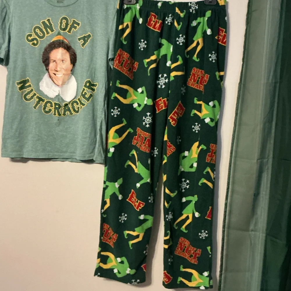 Elf Themed Green Kids Pajamas Set
